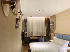 -如家酒店·neo(长沙步行街黄兴广场地铁站店)