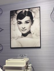 -斐尔国际皮肤管理中心