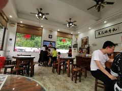 大堂-周大娘牛乳(旧寨古村总店)