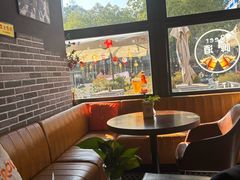 -MARU玛露音乐餐厅(大学路店)