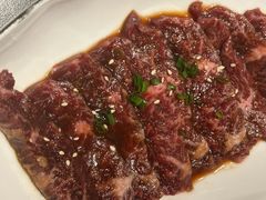 -山川小町·极番烧肉(新地假日广场店)