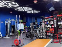 -成杰格斗·拳击·柔术·防身术(建设路店)