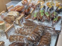 -小飞象面包公社(珠江路金鹰店)