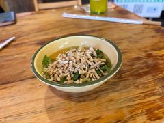 -拈签一笑黄牛肉辣卤串串