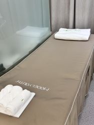 -塑青春&伊肤泉祛痘皮肤管理
