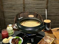-汤宴·参须肚包鸡(南京路店)
