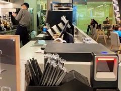 -瑞幸咖啡(1+1大厦店)