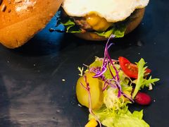 -HIGH FIVE哈福手工汉堡(桂林路店)