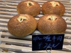 -小蜜蜂·Bakery&Coffee(翰子花园店)