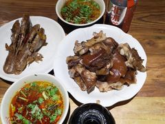 -万记麻辣烫国展总店