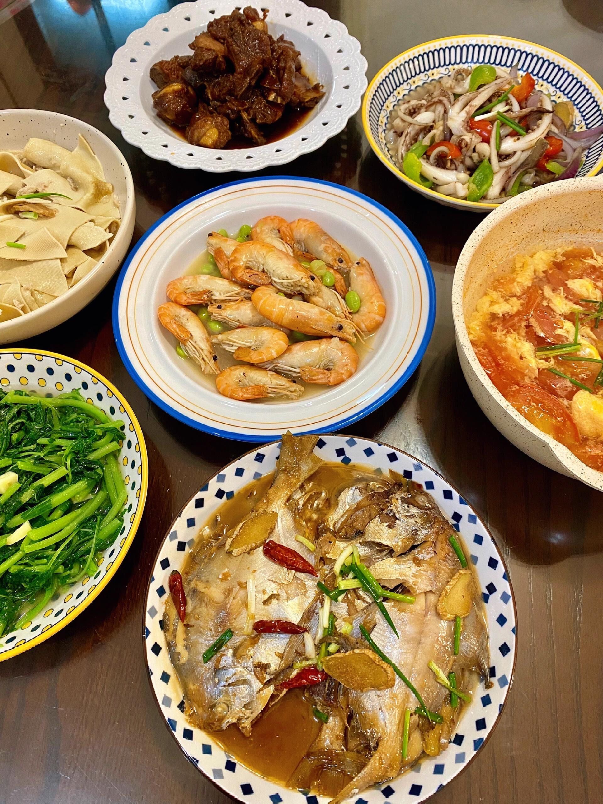 简单的晚餐开饭啦!