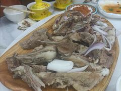 -布尔津河堤夜市