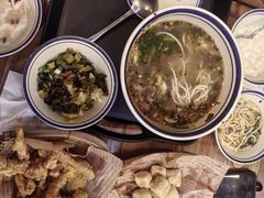 -云阿蛮云南生烫牛肉米线(奉贤路店)