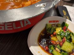 -胖哥俩肉蟹煲(湖滨银泰in77店)