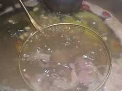 -牛人日志·鲜牛肉骨汤火锅(万科里瑧店)