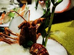 -半岛翡丽海鲜自助餐厅(观风亭店)
