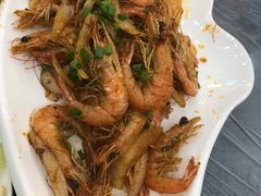 -覃记海鲜美食餐厅