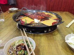 -正南齊北重庆老火锅(光华村直营店)