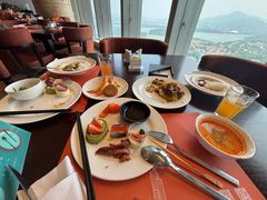 -洲际酒店·地平线全日餐厅HORIZON CAFÉ
