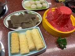 -四囍码头海鲜烧烤自助火锅(外滩南京东路悦荟广场店)