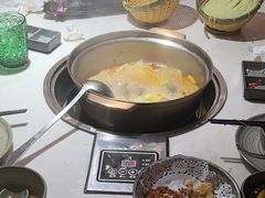 -喃喃椰·糟粕醋·椰子鸡火锅(七堡花园店)