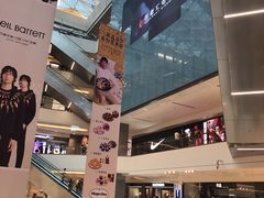 -URBAN REVIVO(深圳华润万象天地店)