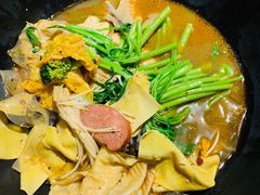 -万记麻辣烫国展总店