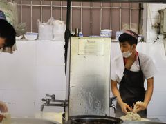 -吾穆勒蓬灰牛肉面·清真(北滨河中路店)