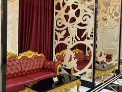 -皇马纯KTV·量贩·聚会(民治店)