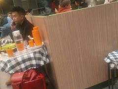 -海底捞火锅(公益西桥店)