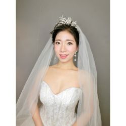 -艾米丽婚纱礼服