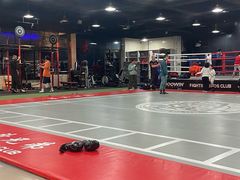 -格斗兄弟搏击健身训练馆(望京店)