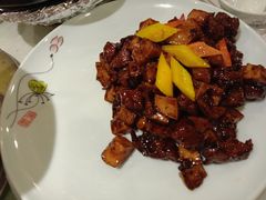 牛肉杏鲍菇-鑫巴蜀小镇 · 水煮鱼专研店(玉桥店)