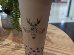 -THE ALLEY 鹿角巷(合生汇店)