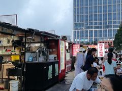 -大学城夜市