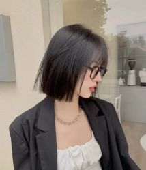 -AYO SALON