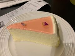 玫瑰镜面千层-36抹茶·千层与鲜果茶(欢乐海岸店)