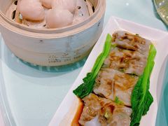 -万龙洲海鲜(大兴绿地缤纷城店)