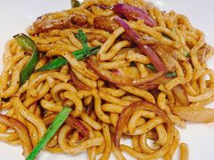 日式猪扒汁炒牛肉乌冬面-千岛蚝高压锅生蚝·人参火锅(白云万达店)