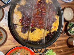 -周小明火锅(黑金冠社区店)