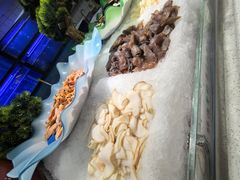 -四囍码头海鲜烧烤自助火锅(外滩南京东路悦荟广场店)