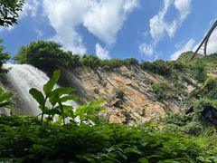 -马岭河峡谷风景区