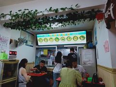 -春艳砂锅居(新玛特店)