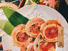 -山川小町·极番烧肉(新地假日广场店)