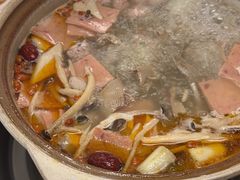 -土连锅·现熬养生汤锅(梁家巷店)