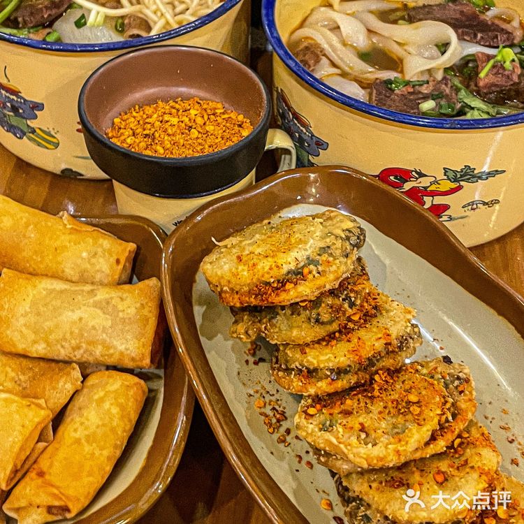 武汉的朋友,答应我一定要吃这家牛杂锅好吗!