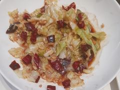 -阿瓦山寨·湘菜现炒·剁椒鱼头王(咸阳总店)