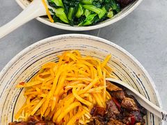 -梅溪·小伙子干挑面(安吉总店)