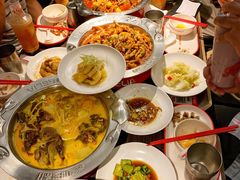 -胖哥俩肉蟹煲(湖滨银泰in77店)