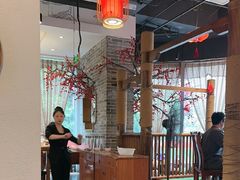 -万重锦·人文川菜馆(骡马市店)